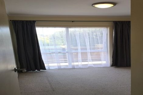 Photo of property in 1/63 The Boulevard, Sunnyhills, Auckland, 2010