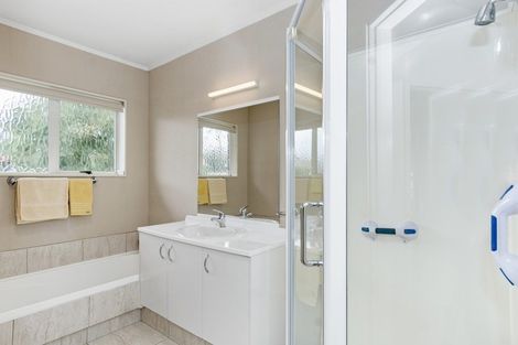 Photo of property in 49b Lotus Avenue, Mount Maunganui, 3116