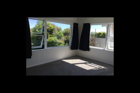 Photo of property in 30 Rochester Street, Tamatea, Napier, 4112