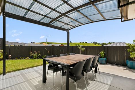 Photo of property in 2 Amelia Way, Pyes Pa, Tauranga, 3112
