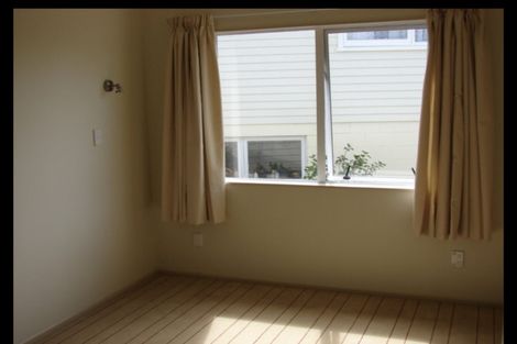 Photo of property in 3a Gretel Place, Hillcrest, Auckland, 0627