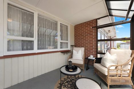 Photo of property in 2/42 North Avon Road, Richmond, Christchurch, 8013