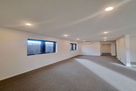 Photo of property in 95 Everglade Drive, Totara Heights, Auckland, 2105