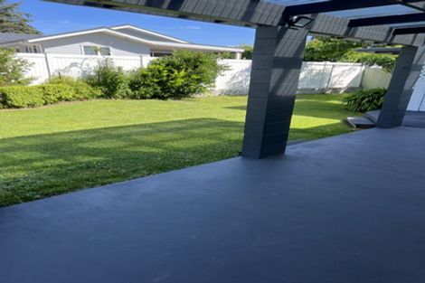 Photo of property in 73 Middle Road, Havelock North, 4130