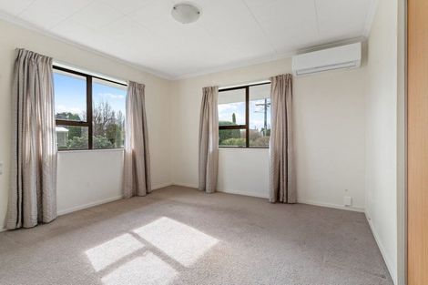 Photo of property in 55a Kempton Street, Greytown, 5712