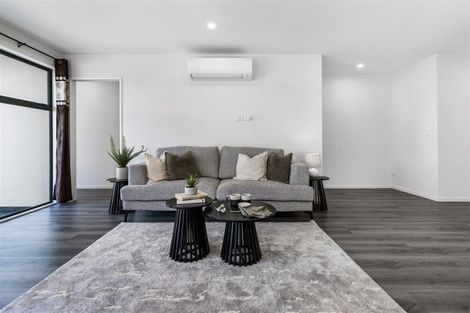 Photo of property in 11 El Patron Lane, Halswell, Christchurch, 8025