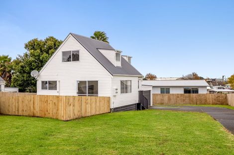 Photo of property in 1/24 Solveig Place, Randwick Park, Auckland, 2105