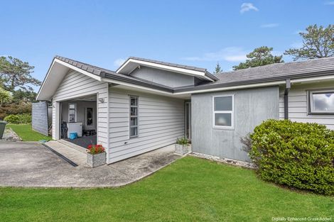 Photo of property in 28 Sunstone Crescent, Brown Owl, Upper Hutt, 5018
