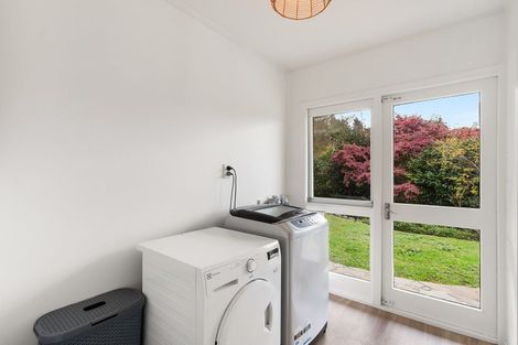 Photo of property in 12 Mcdowell Crescent, Hillcrest, Auckland, 0627