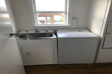 Photo of property in 8 Rollerson Street, Papakura, 2110