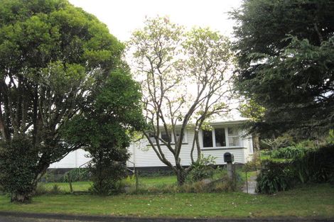 Photo of property in 1 Daphne Road, Tairua, 3508