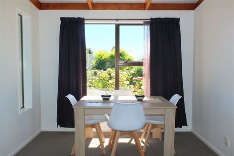 Photo of property in 5 Hillview Place, Pleasant Point, 7903