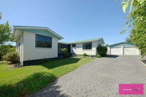 Photo of property in 35 Warren Crescent, Hillmorton, Christchurch, 8025