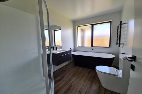 Photo of property in 64 Broadway Parade, Rolleston, 7615