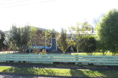 Photo of property in 3 Eton Drive, Hillcrest, Hamilton, 3216