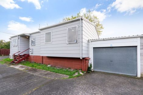Photo of property in 1/255 Swanson Road, Henderson, Auckland, 0610