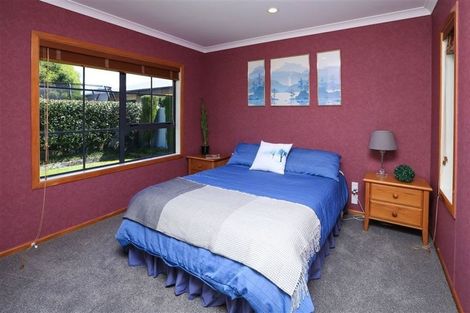 Photo of property in 18 Fencourt Place, Rototuna North, Hamilton, 3210