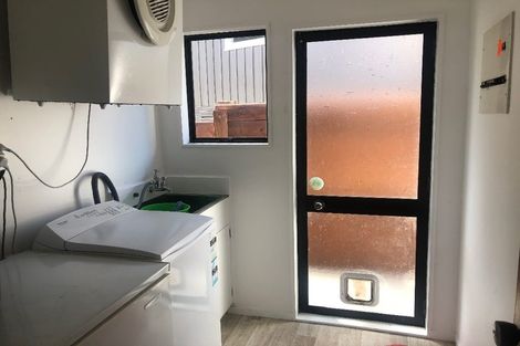 Photo of property in 2/70 Ngamotu Road, Hilltop, Taupo, 3330