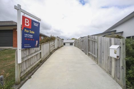 Photo of property in 24 Poplar Grove, Feilding, 4702