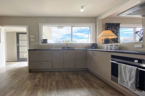 Photo of property in 121 Pages Road, Wainoni, Christchurch, 8061