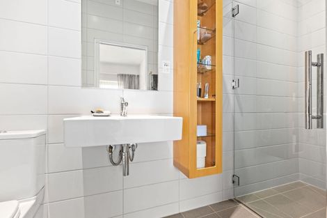 Photo of property in 66 Kahu Road, Fendalton, Christchurch, 8041