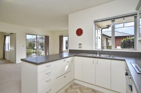 Photo of property in 18 Streamside Court, Woolston, Christchurch, 8062