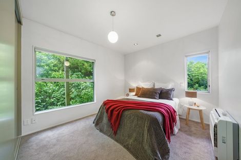 Photo of property in 17/2 Onslow Road, Khandallah, Wellington, 6035