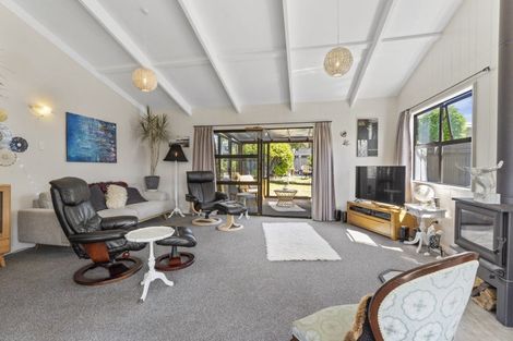 Photo of property in 33 Babbacombe Avenue, Otaki Beach, Otaki, 5512