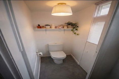 Photo of property in 74 Tinakori Road, Thorndon, Wellington, 6011