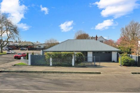 Photo of property in 21 Mona Square, Ashburton, 7700