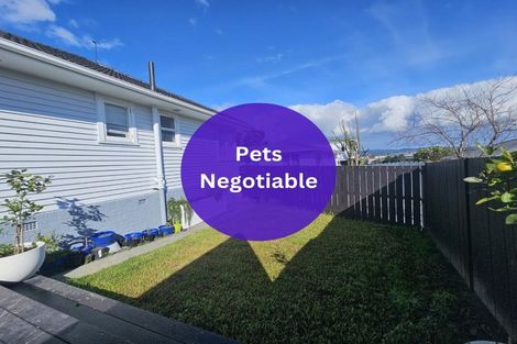 Photo of property in 51a Vodanovich Road, Te Atatu South, Auckland, 0610