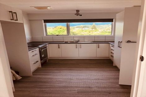 Photo of property in 105a-b Hillcrest Road, Raumati Beach, Paraparaumu, 5032