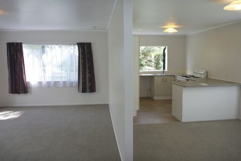 Photo of property in 1/15 Seaview Road, Glenfield, Auckland, 0629
