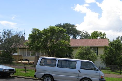 Photo of property in 7 Shoreham Street, Avondale, Auckland, 0600