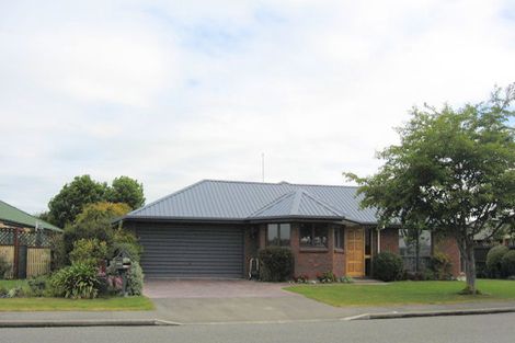 Photo of property in 225 Kingsbury Avenue, Rangiora, 7400