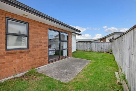 Photo of property in 67 Pyle Road West, One Tree Point, 0118