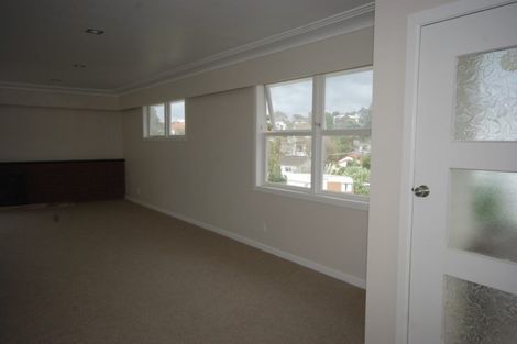Photo of property in 100 Oakdale Road, Mount Roskill, Auckland, 1041