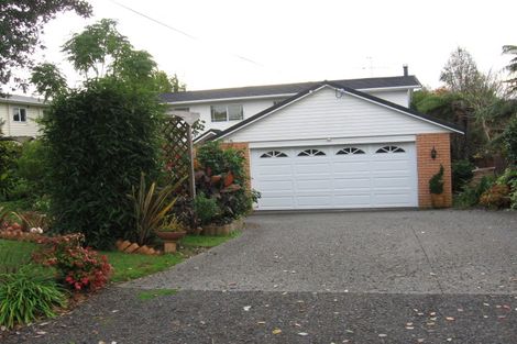 Photo of property in 6 Oratau Place, Greenhithe, Auckland, 0632