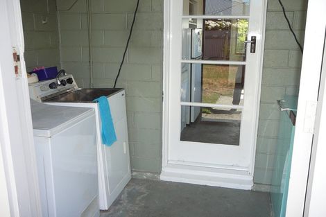 Photo of property in 39 Clutha Street, Alexandra, 9320