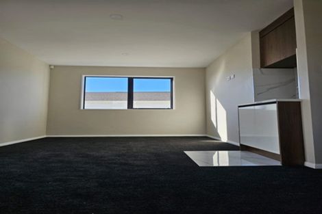 Photo of property in 6 Ritetai Street, Clarks Beach, 2122