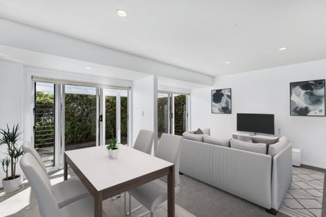 Photo of property in 3/37 Waipa Street, Birkenhead, Auckland, 0626