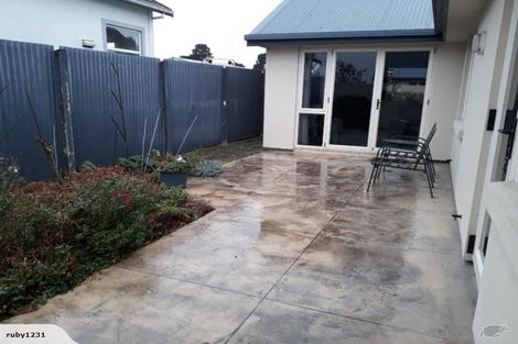 Photo of property in 2/241 Otipua Road, Highfield, Timaru, 7910