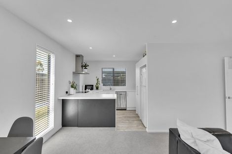 Photo of property in 18 Kura Lane, Aranui, Christchurch, 8061