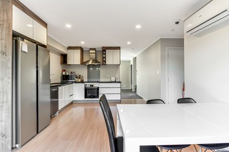 Photo of property in 2/90 Carrington Avenue, Silverdale, Hamilton, 3216