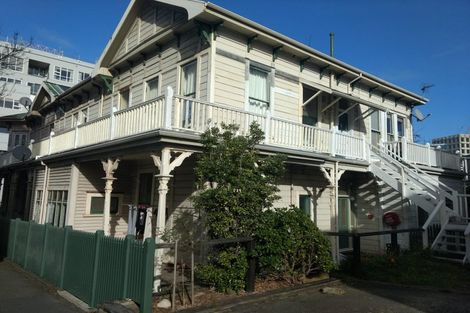 Photo of property in 8 Davis Street, Thorndon, Wellington, 6011