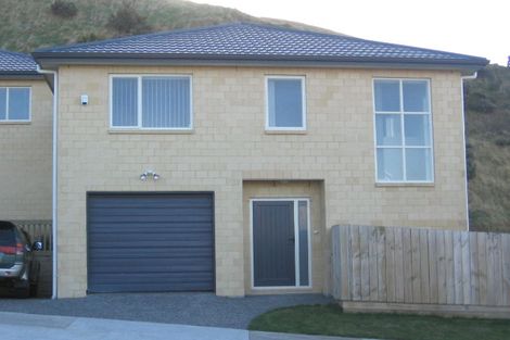 Photo of property in 18 Erlestoke Crescent, Churton Park, Wellington, 6037