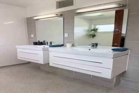 Photo of property in 16 Macdonalds Lane, Waikuku, Rangiora, 7473