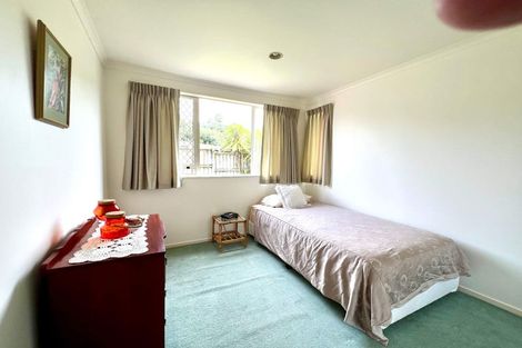 Photo of property in 15 Hobie Court, West Harbour, Auckland, 0618