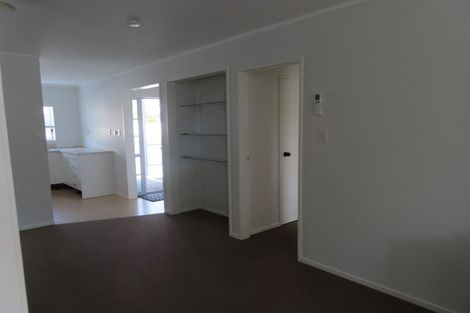 Photo of property in 40 Neeve Road, Taradale, Napier, 4112