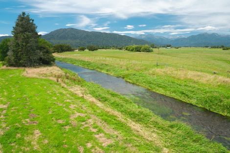 Photo of property in 22 Upper Kokatahi Road, Kokatahi, Hokitika, 7881